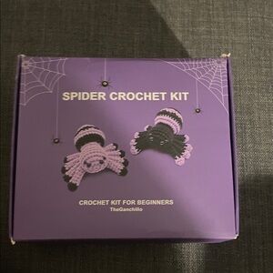 Spider Crochet Kit - Purple and Black